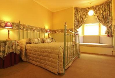 The Russell Hotel - Rent Accommodation 0