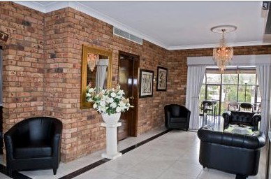 Central Caleula Motor Lodge - Rent Accommodation 5