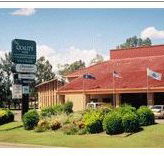 Quality Inn Charbonnier Hallmark - Rent Accommodation