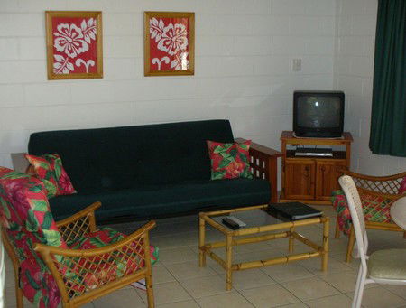 Palm View Holiday Apartments - Rent Accommodation 0
