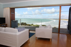 White Sails - Rent Accommodation 0