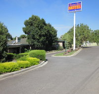Farnham Court Motel - Rent Accommodation