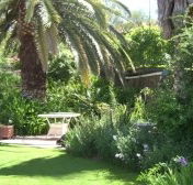 Nthaba Cottage - Rent Accommodation