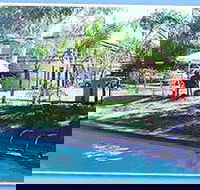 Toddy's Backpackers Resort - Rent Accommodation