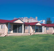 The Mac's Beachfront Villas - Rent Accommodation