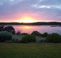 Lake View Apartments - Rent Accommodation