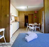 Port Elliot Holiday Park - Rent Accommodation