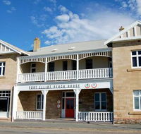 Port Elliot Beach House YHA - Rent Accommodation