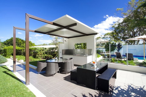 Coco Mooloolaba - Rent Accommodation 4