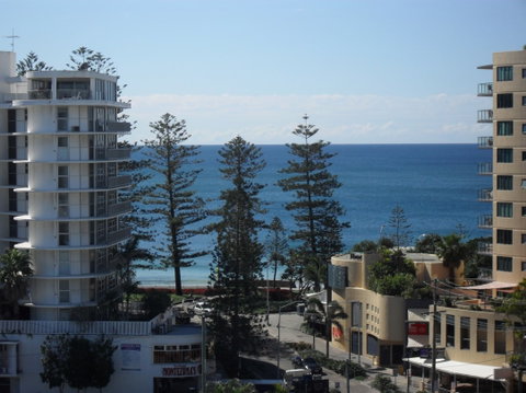 Pandanus Mooloolaba - Rent Accommodation 4