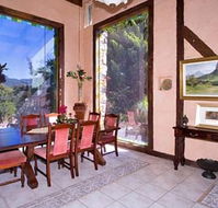 Castle On The Hill Bed and Breakfast - Rent Accommodation