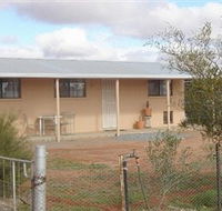 Blue Bush Country Cottage - Rent Accommodation