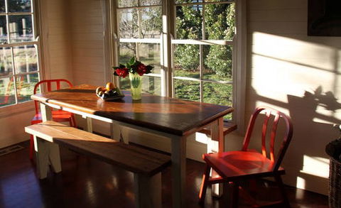 Book Barn Cottage - Rent Accommodation 3