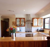 Cicada Country House - Rent Accommodation