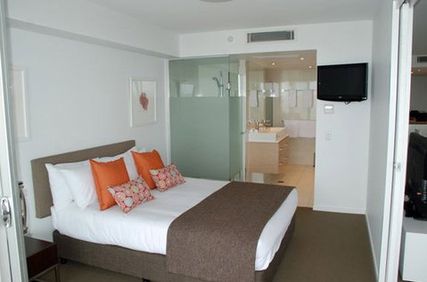 Echelon Apartments Yeppoon - Rent Accommodation 3