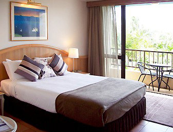 Mercure Capricorn Resort Yeppoon - Rent Accommodation 1