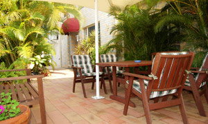 While Away Bed And Breakfast - Rent Accommodation 1