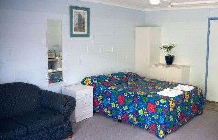 Como Holiday Apartments And Tropical Nites Motel - Rent Accommodation 4