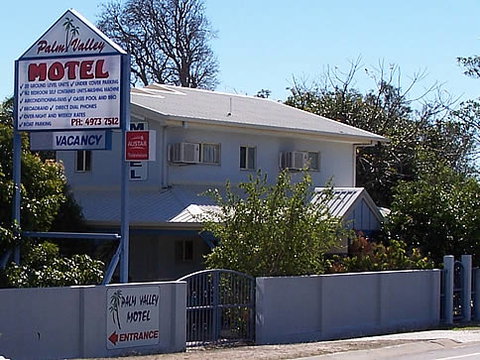 Palm Valley Motel And Self Contained Holiday Units - Rent Accommodation 0