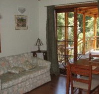 Arborlee Rainforest Retreat - Rent Accommodation