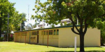 Mount Isa Caravan Park - Rent Accommodation 1