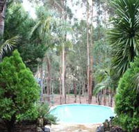 Fern Gulley Retreat - Rent Accommodation