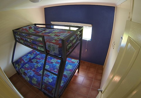 Driftwood Motel & Holiday Units - Rent Accommodation 3