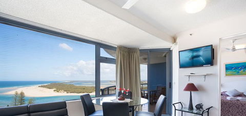 Centrepoint Holiday Apartments Caloundra - Rent Accommodation 3