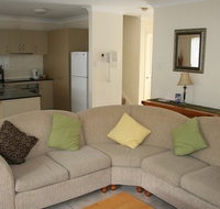 Pacific Sun Gold Coast Holiday Townhouse - Rent Accommodation