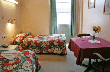 Royal Centrepoint Motel - Rent Accommodation