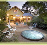 Jacaranda Cottage - Rent Accommodation