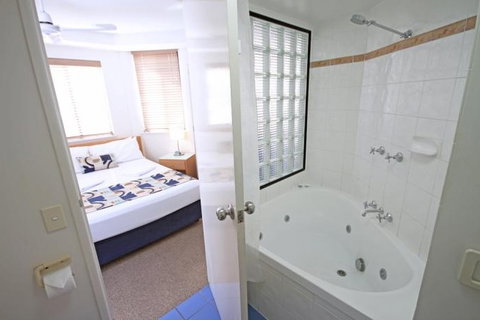 Aegean Apartments Mooloolaba - Rent Accommodation 5