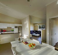 Middle Rock Holiday Resort - Rent Accommodation