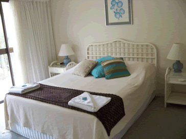 Old Burleigh Court Holiday Apartments - Rent Accommodation 6