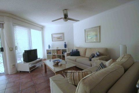 Dockside  Mooloolaba - Rent Accommodation 2