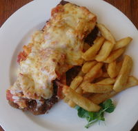 Bridgeway Hotel - Rent Accommodation