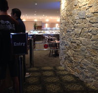 Sanctuary Lakes Hotel - Rent Accommodation