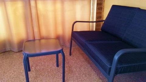 Jackaroo Apartments - Rent Accommodation 4
