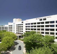 Crowne Plaza Canberra - Rent Accommodation