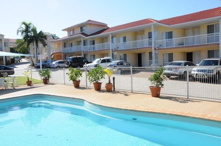 Harbour Sails Motor Inn - Rent Accommodation 1