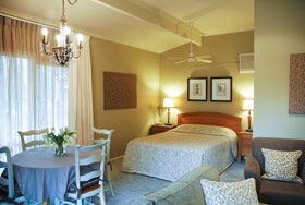 Treetops Bed And Breakfast - Rent Accommodation 1