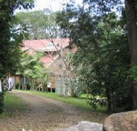 Byfield Creek Lodge Rain Forest Retreat - Rent Accommodation