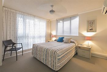 Newport Mooloolaba - Rent Accommodation 24