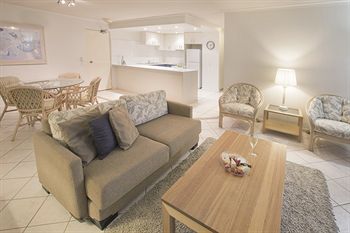 Newport Mooloolaba - Rent Accommodation 26