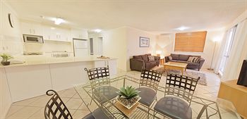 Newport Mooloolaba - Rent Accommodation 28