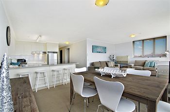 Newport Mooloolaba - Rent Accommodation 60
