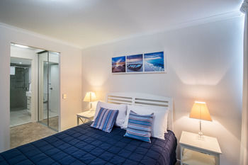 Newport Mooloolaba - Rent Accommodation 96