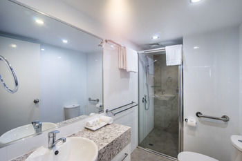 Newport Mooloolaba - Rent Accommodation 119