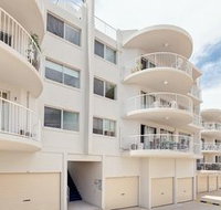 Bayviews amp Harbourview Holiday Apartments - Rent Accommodation