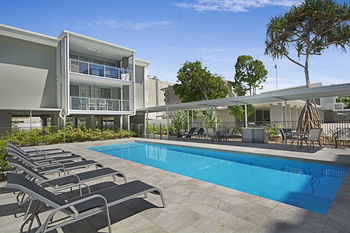 Jacaranda Noosa - Rent Accommodation 2